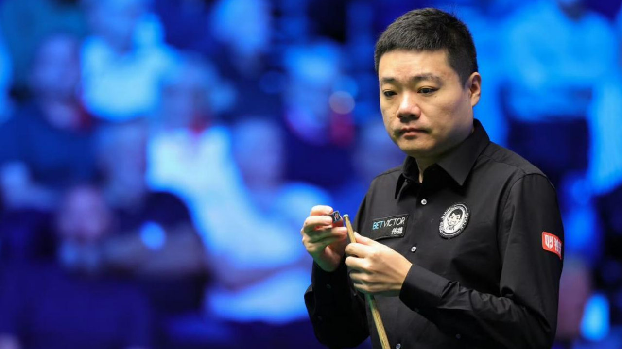 英格兰公开赛：首个4强诞生！丁俊晖6-2大获全胜，世界冠军被淘汰