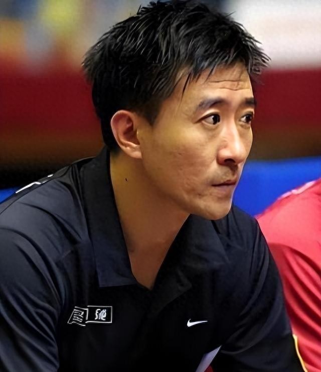 退出国家队，赴德国打球后离婚，如今已过去24年，丁松现状如何？
